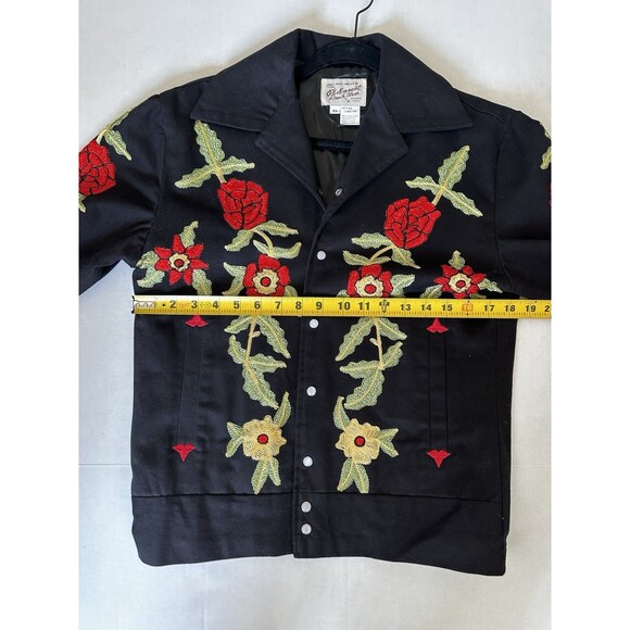 Rockmount Ranch Wear Western Bolero Jacket Black Floral Embroidered Roses XS - Picture 8 of 13